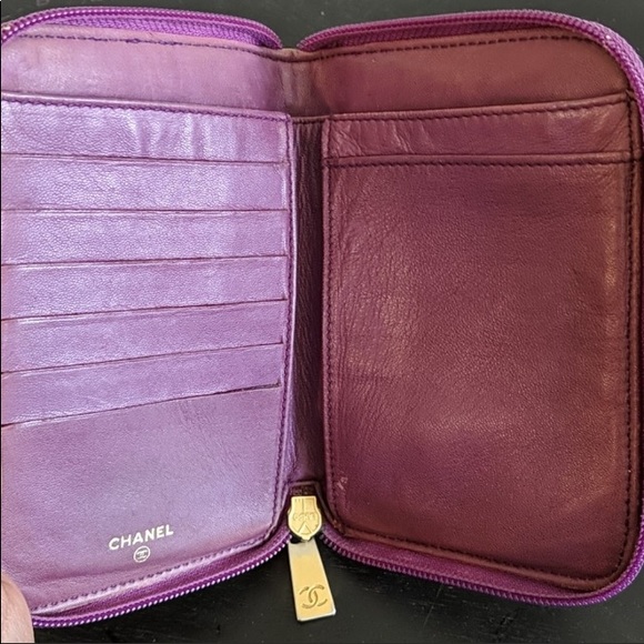 🤍Donated2OurGirl🙏🏼🤍Chanel purple organizer - Picture 9 of 16